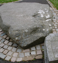 St_Patrick's_grave-350