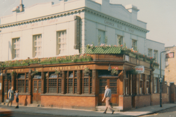 The Churchill Arms 30 years ago