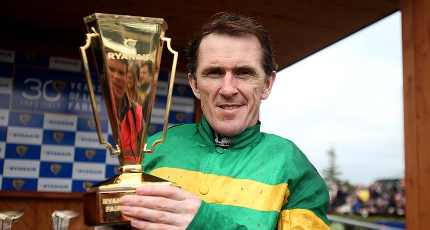 McCoy with the Ryanair Gold Cup after winning on board Gilgamboa Mandatory Credit ©INPHO/Donall Farmer