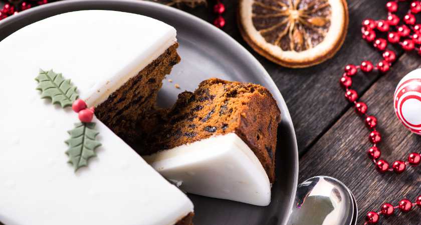 Recipe Here S How To Make Traditional Whiskey Filled Irish Christmas Cake The Irish Post