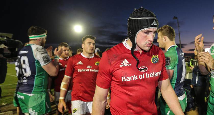 Munster's Tommy O'Donnell dejected at the end of the game [Mandatory Credit ©INPHO/Lorraine O'Sullivan]
