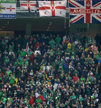 Northern Ireland fans [©INPHO/Presseye/William Cherry]