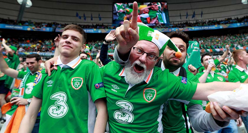 2016 UEFA European Championship Group E, Stade de France, France 13/6/2016 Republic of Ireland vs Sweden Irish fans before the game Mandatory Credit ©INPHO/James Crombie
