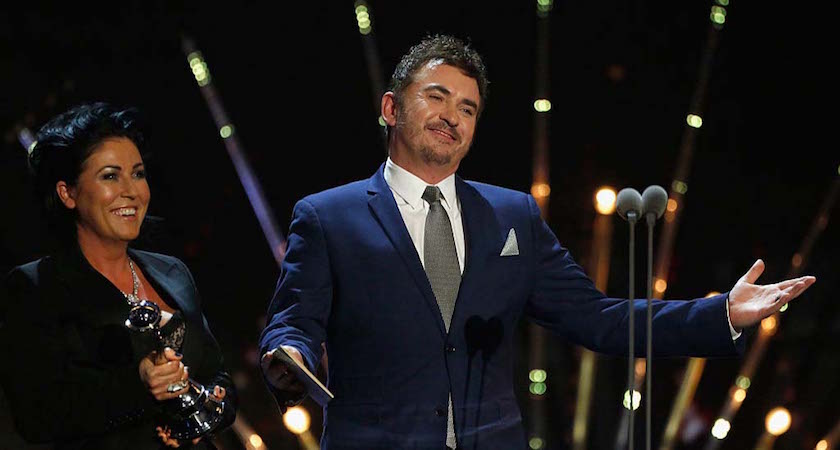 LONDON, ENGLAND - JANUARY 20: Jessie Wallace and Shane Richie present the award for Best Comedy at the 21st National Television Awards at The O2 Arena on January 20, 2016 in London, England. (Photo by Tristan Fewings/Getty Images)