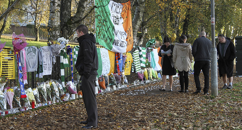 Fans of different clubs laid tributes to the late 24-year-old.