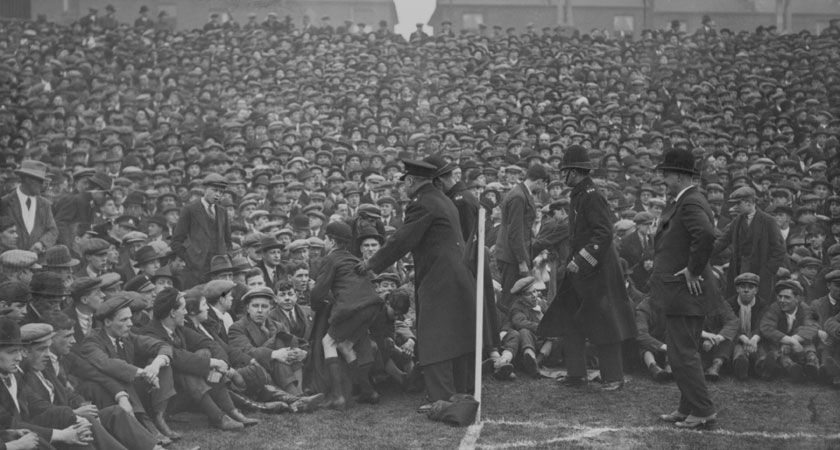 Football fans at Highbury in 1928 to watch Arsenal take on Aston Villa (Image: Getty)