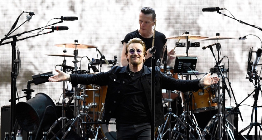 Bono pays emotional tribute to John Hume during U2 performance in ...