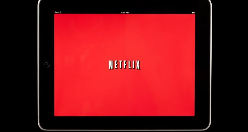World's first Netflix addict admitted into 'digital rehab'