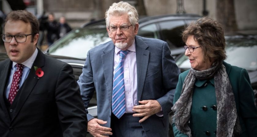 Child abuser Rolf Harris under investigation after walking onto primary school grounds.