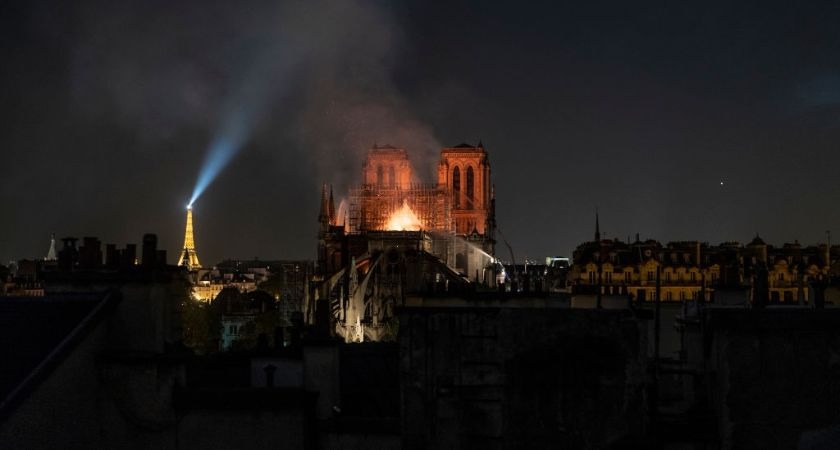 ‘It was like a wake’ – Irish cleric who witnessed Notre Dame fire describes unfolding drama.