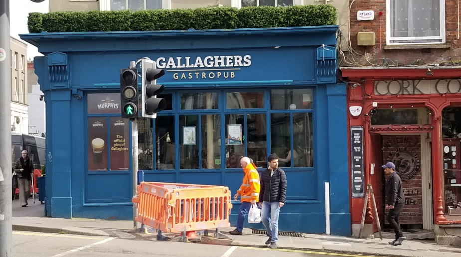 Cork pub owner brilliantly rips apart 'obnoxious' British visitors who left scathing review on